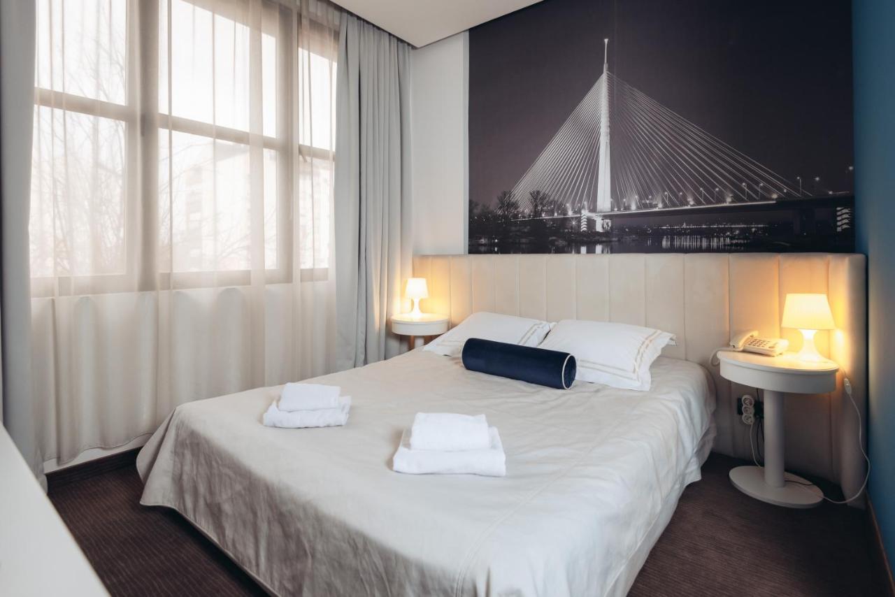 Hotel Passport Belgrad Exteriör bild