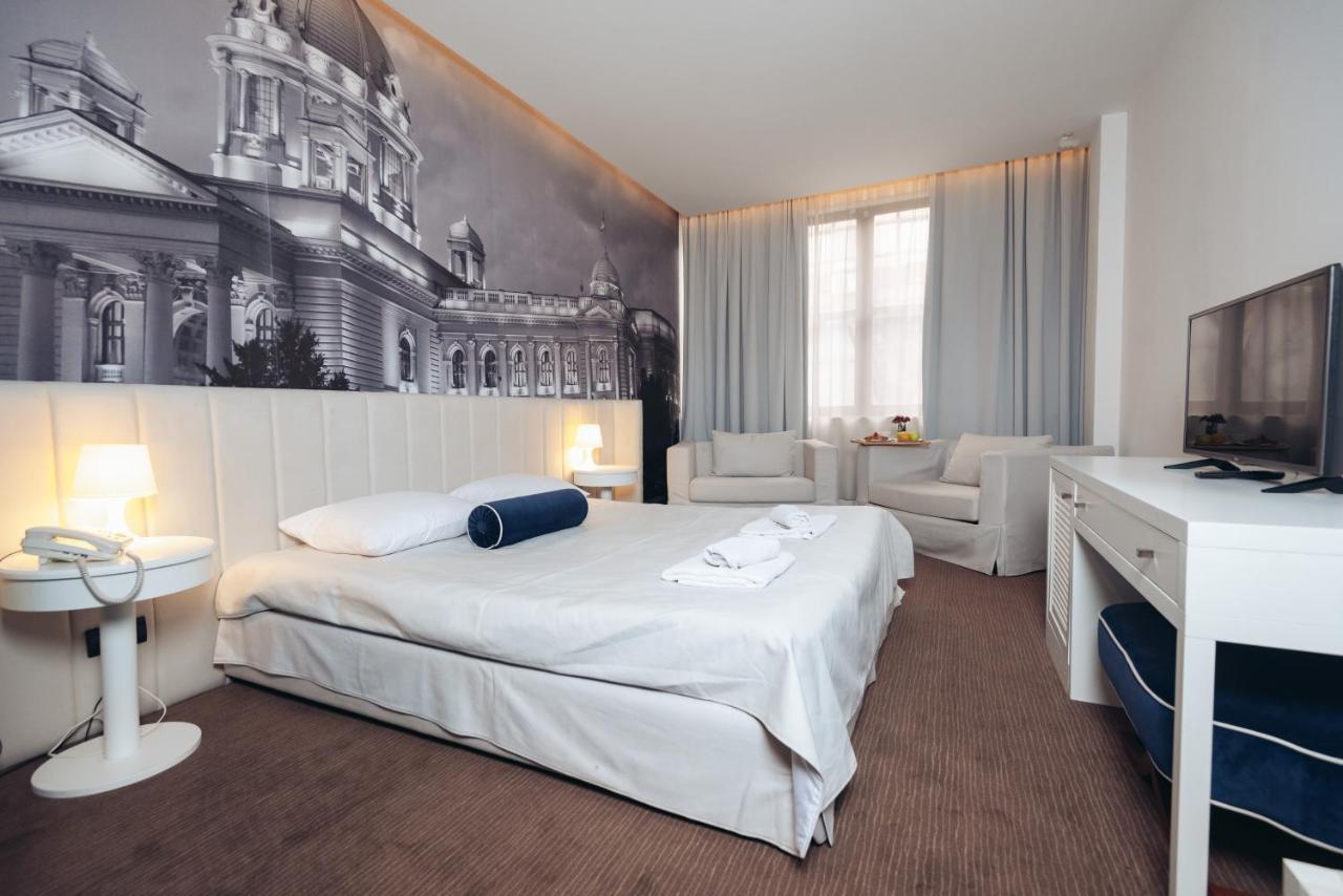 Hotel Passport Belgrad Exteriör bild