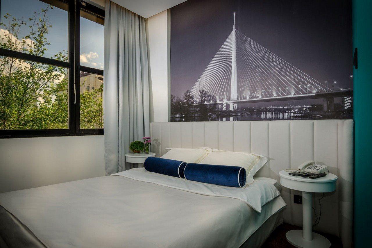 Hotel Passport Belgrad Exteriör bild