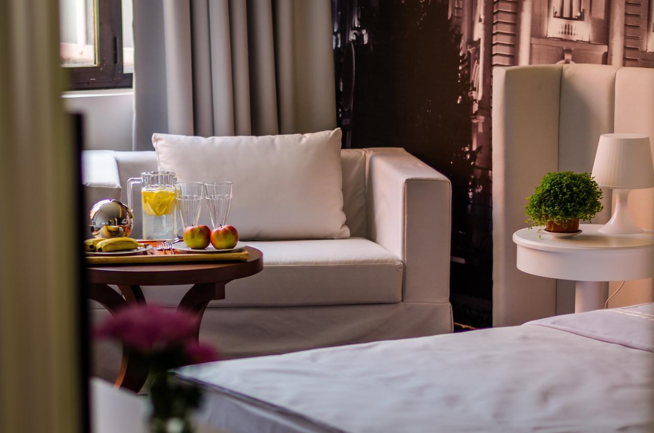 Hotel Passport Belgrad Exteriör bild